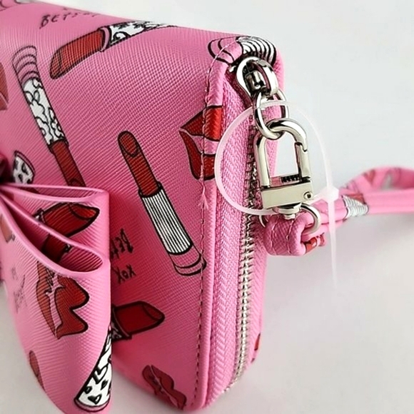 Betsey Johnson Clutch Wallet Zip Around Barbie Pink Lipstick Bow Faux Leather - Picture 8 of 16
